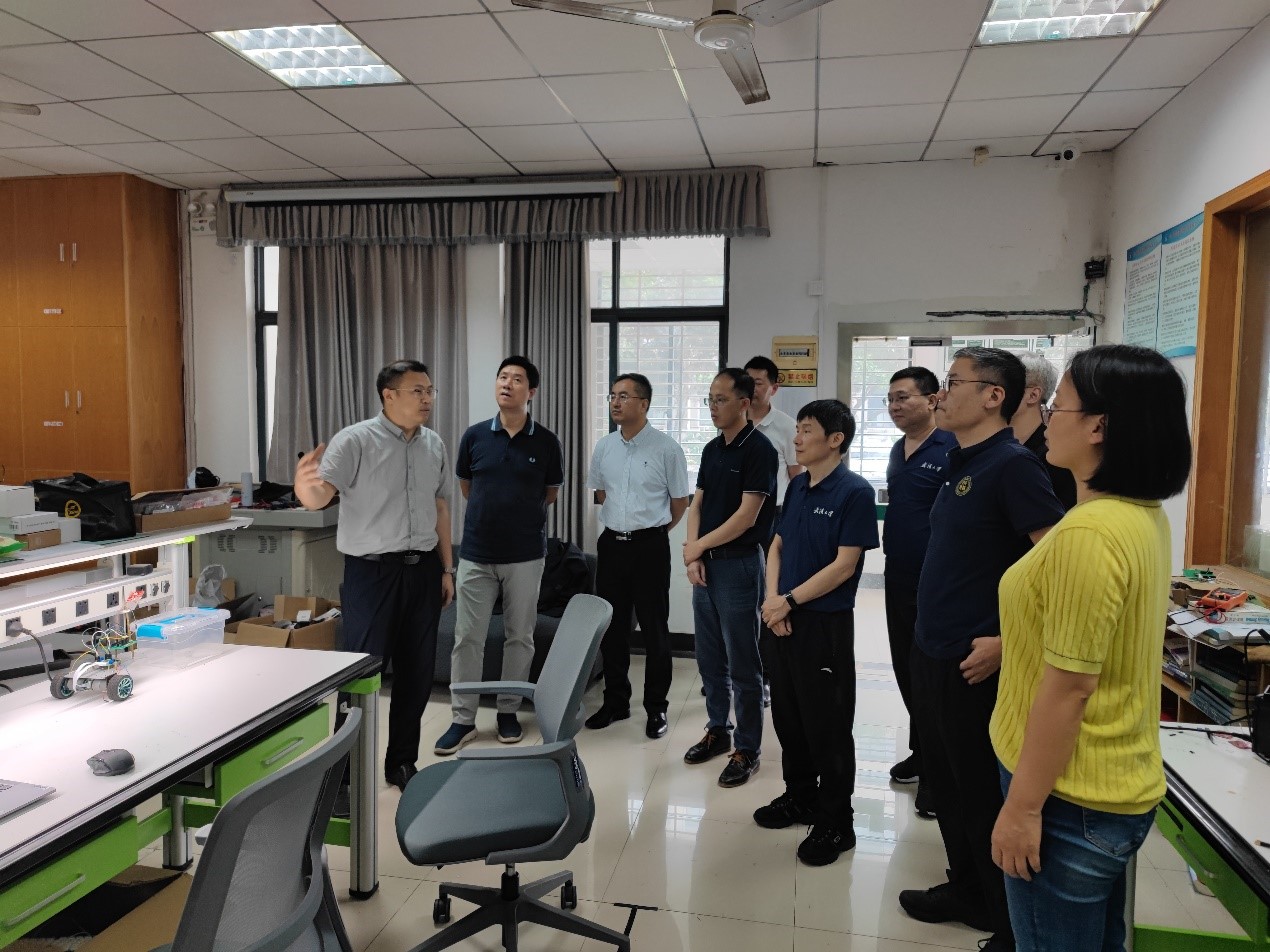 1748511113498057549.jpg 2.jpg